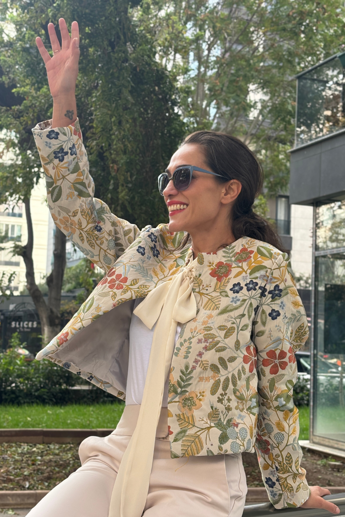 Dokuma Crop Blazer Ceket - Krem
