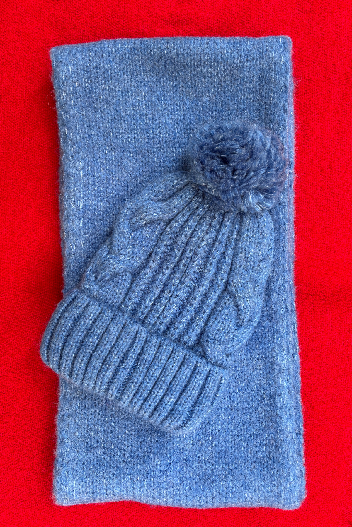 Mavi Yün Atkı Ponponlu Bere Seti